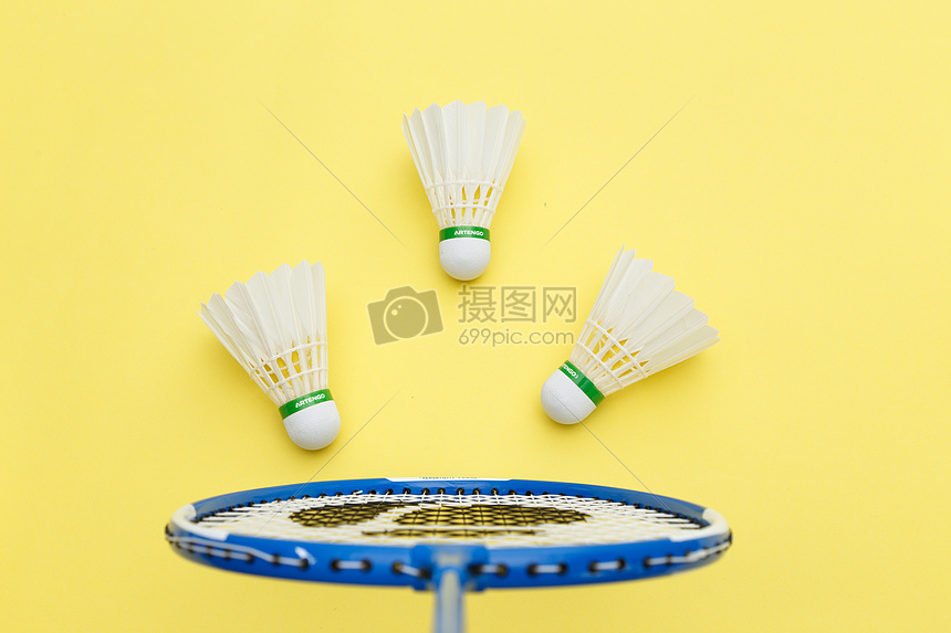 并且在国际 并且在国际