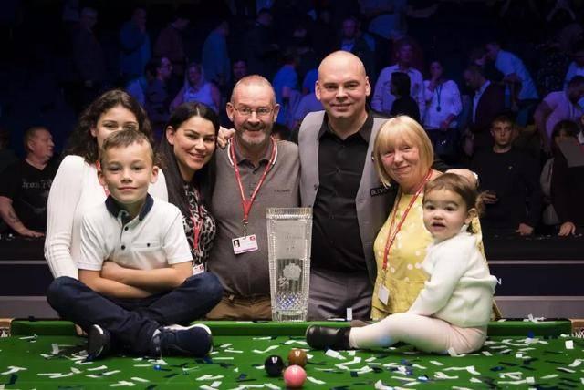 龙吼层数叠 龙吼层数叠